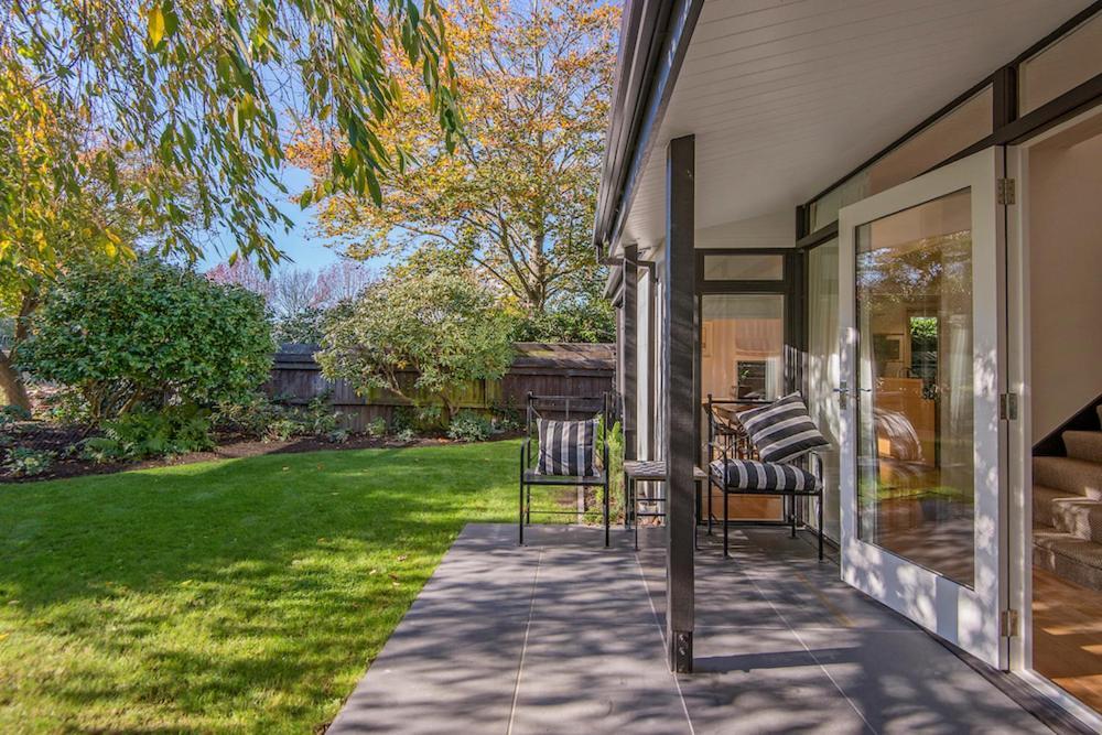 The Ki House In Fendalton Villa Christchurch Exterior photo